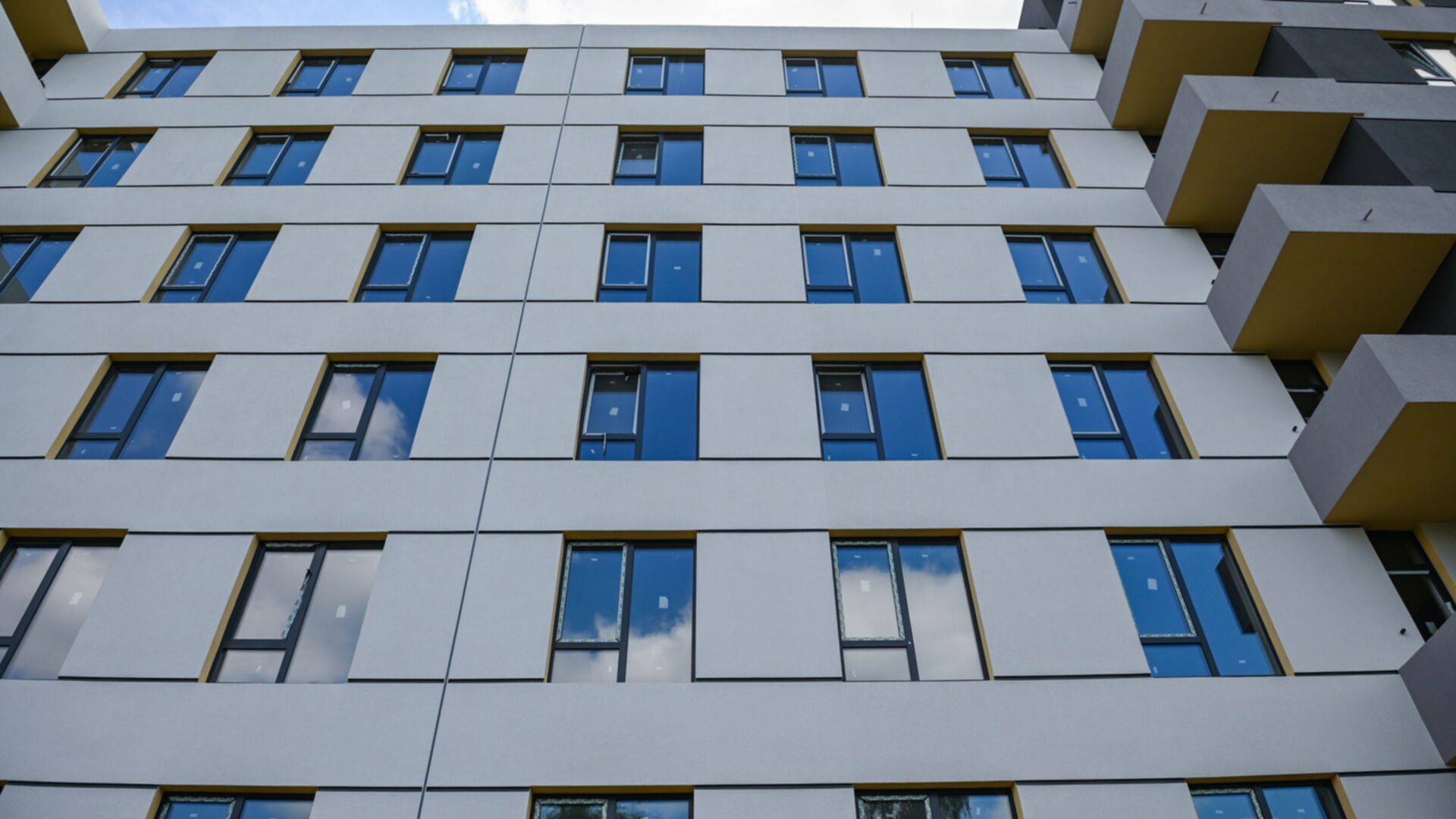 Станом на вересень 2025 року Затишний квартал MHouse хід будівництва фото 929848