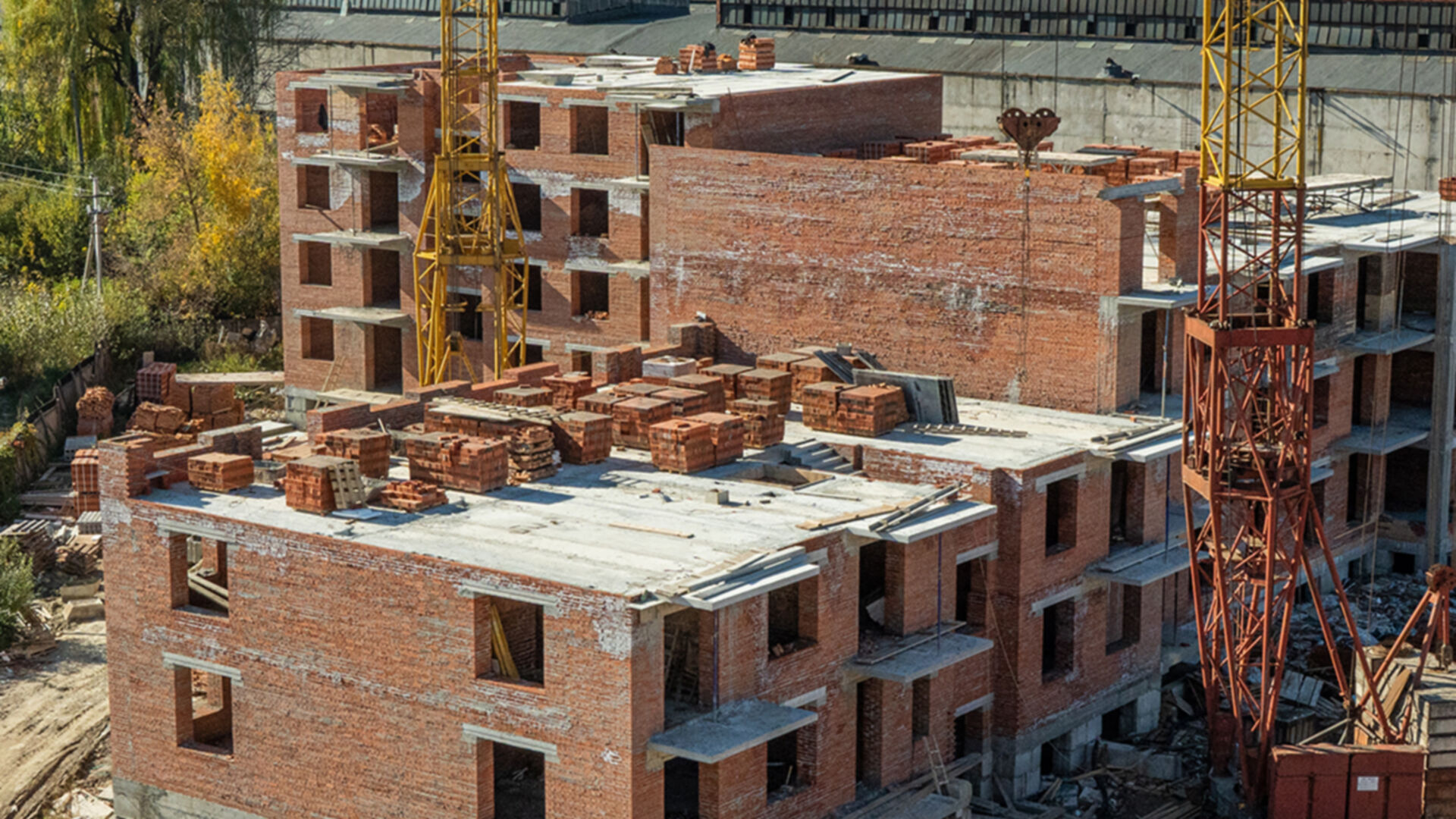 ЖК Містечко Південне хід будівництва фото 935435