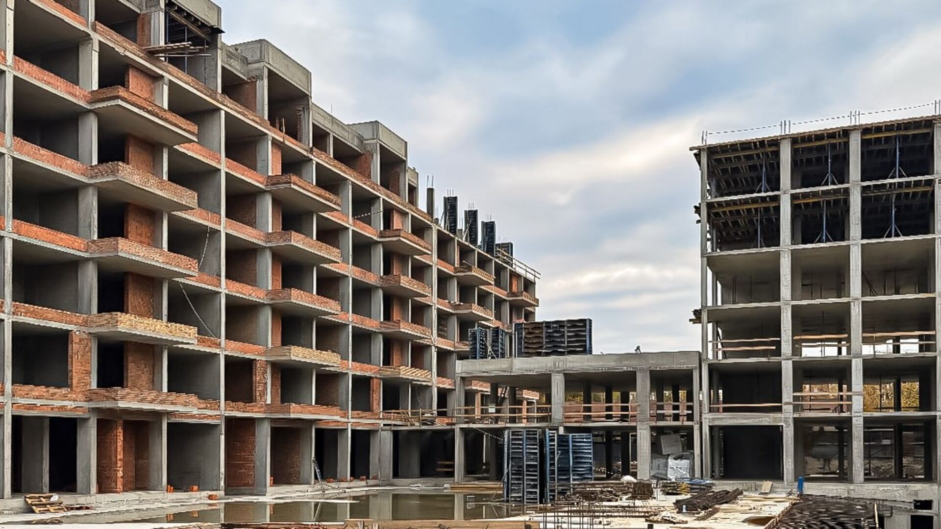 ЖК Lypynsky ход строительства фото 935674