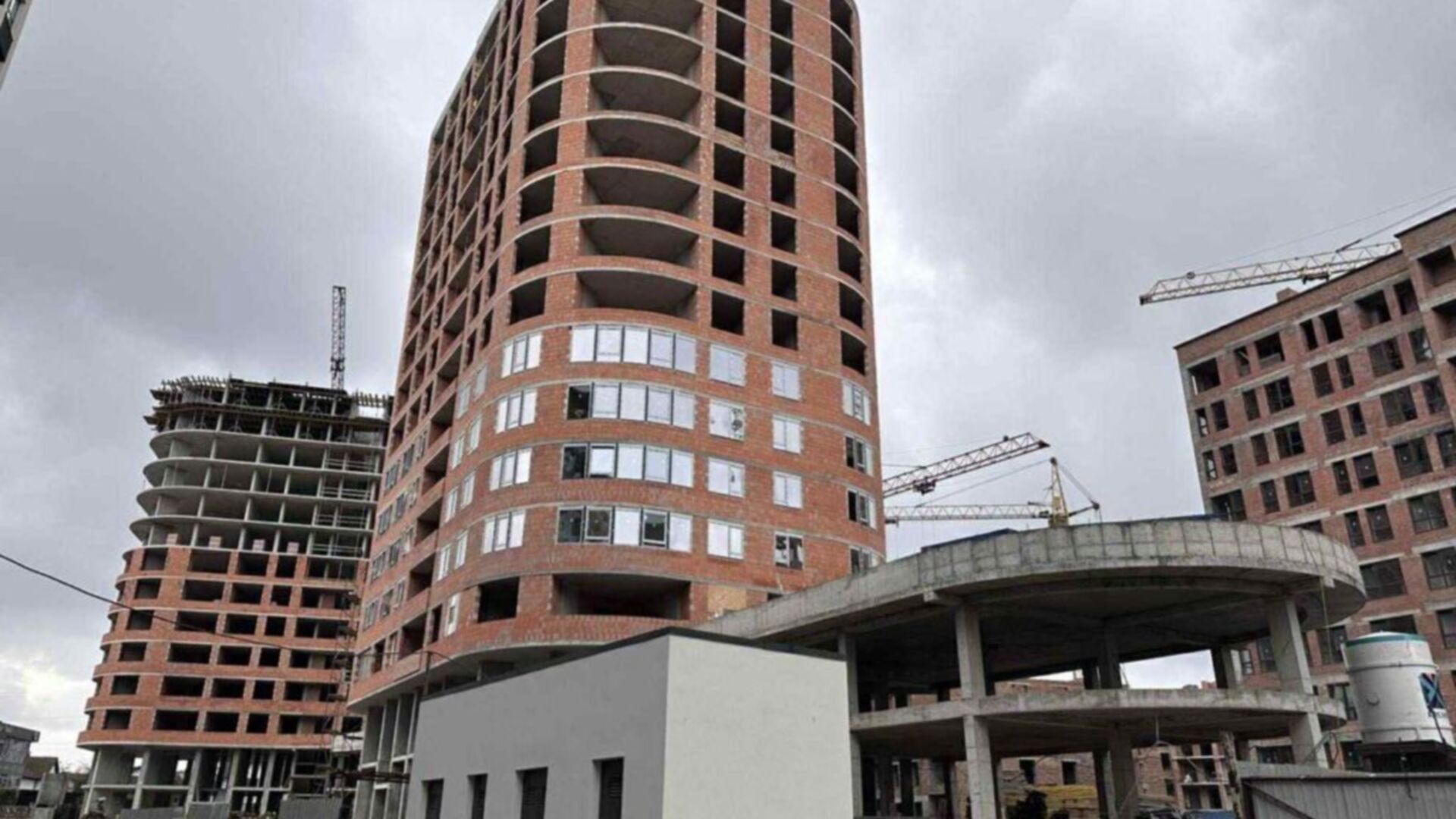 Станом на листопад 2025 року ЖК Липські вежі хід будівництва фото 936646