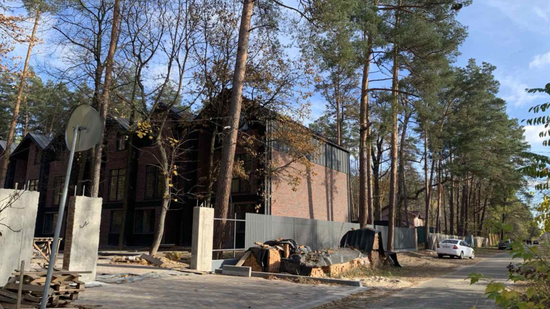 Состоянием на ноябрь 2025 года Таунхаус Forest Lane ход строительства фото 936710