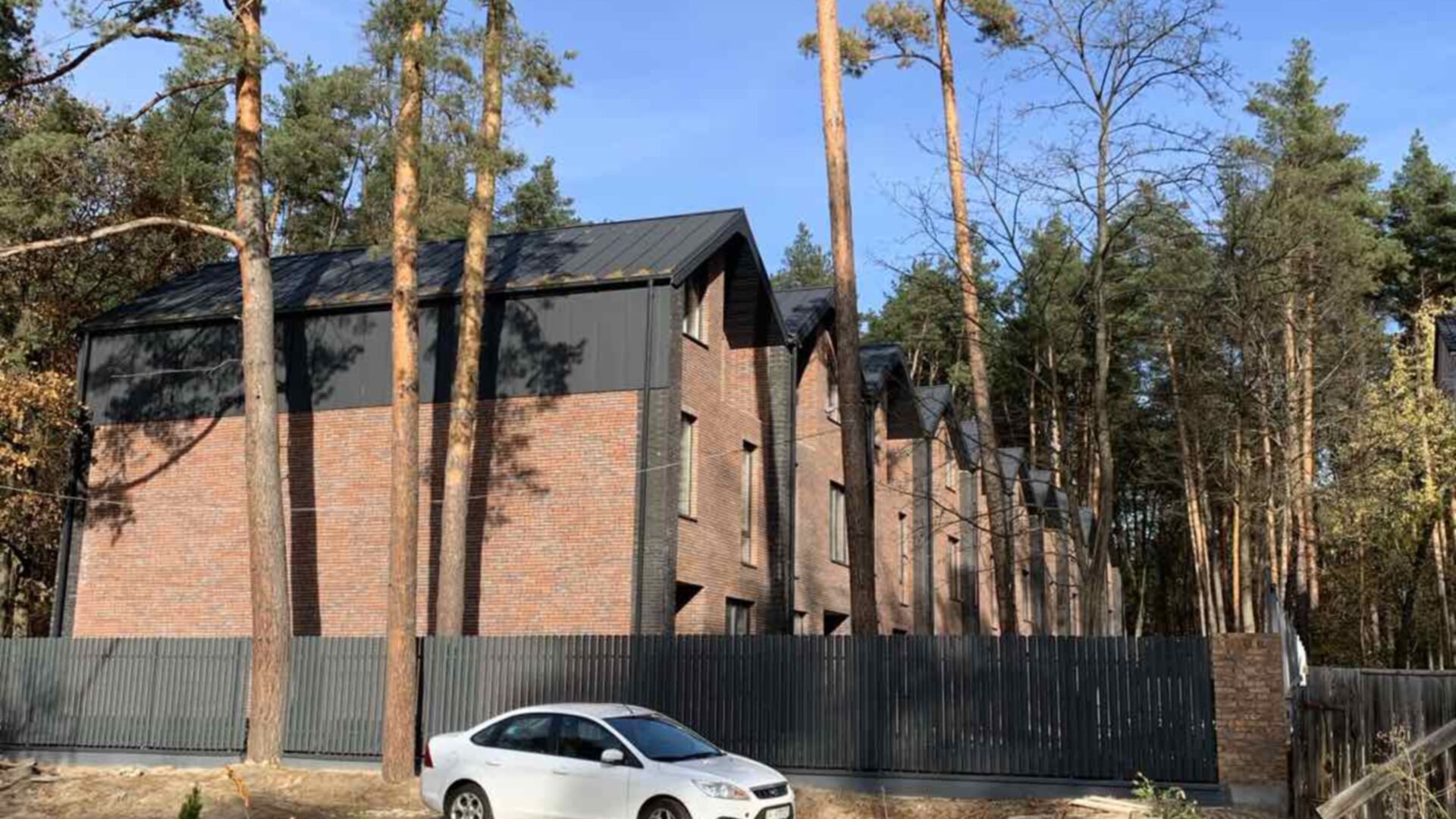 Состоянием на ноябрь 2025 года Таунхаус Forest Lane ход строительства фото 936711