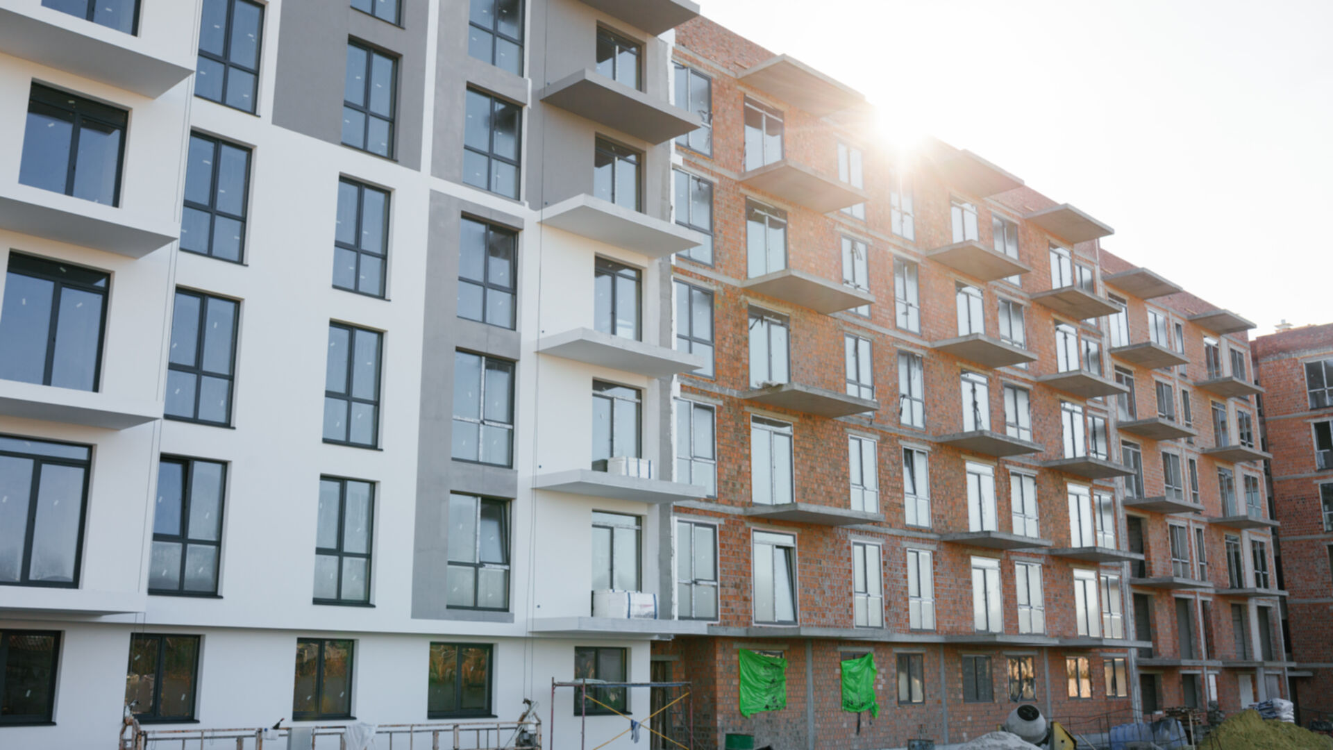 ЖК Южный Deluxe ход строительства фото 937794