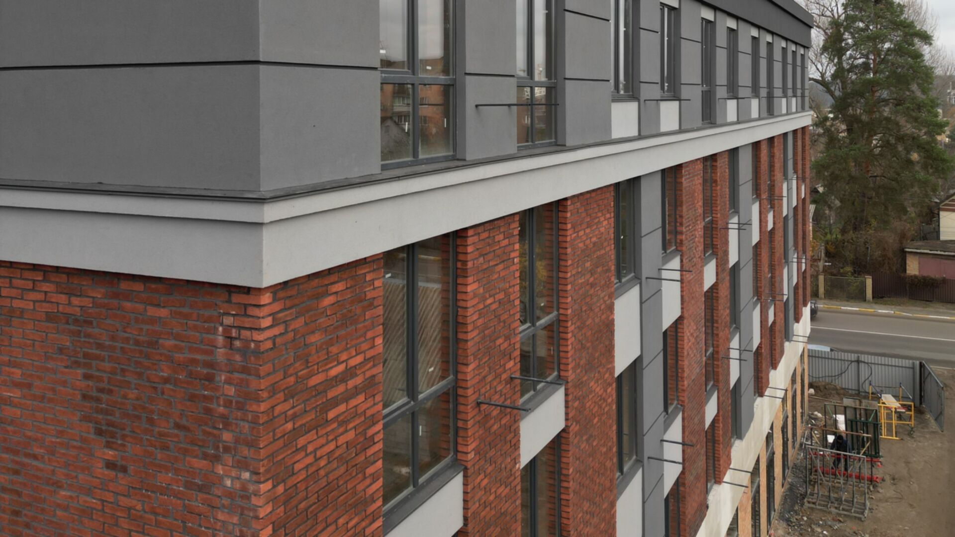 Состоянием на ноябрь 2025 года ЖК Kvartal Soborna ход строительства фото 939230