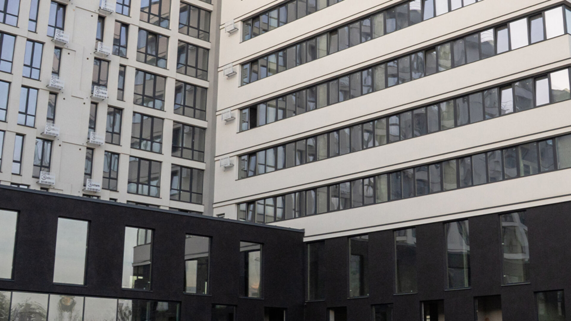 ЖК Kniahynyn-Center ход строительства фото 956335