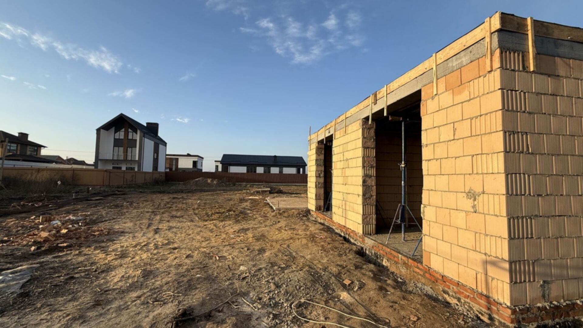 Станом на січень 2026 року КМ SECRET LAKE HOUSE хід будівництва фото 973123