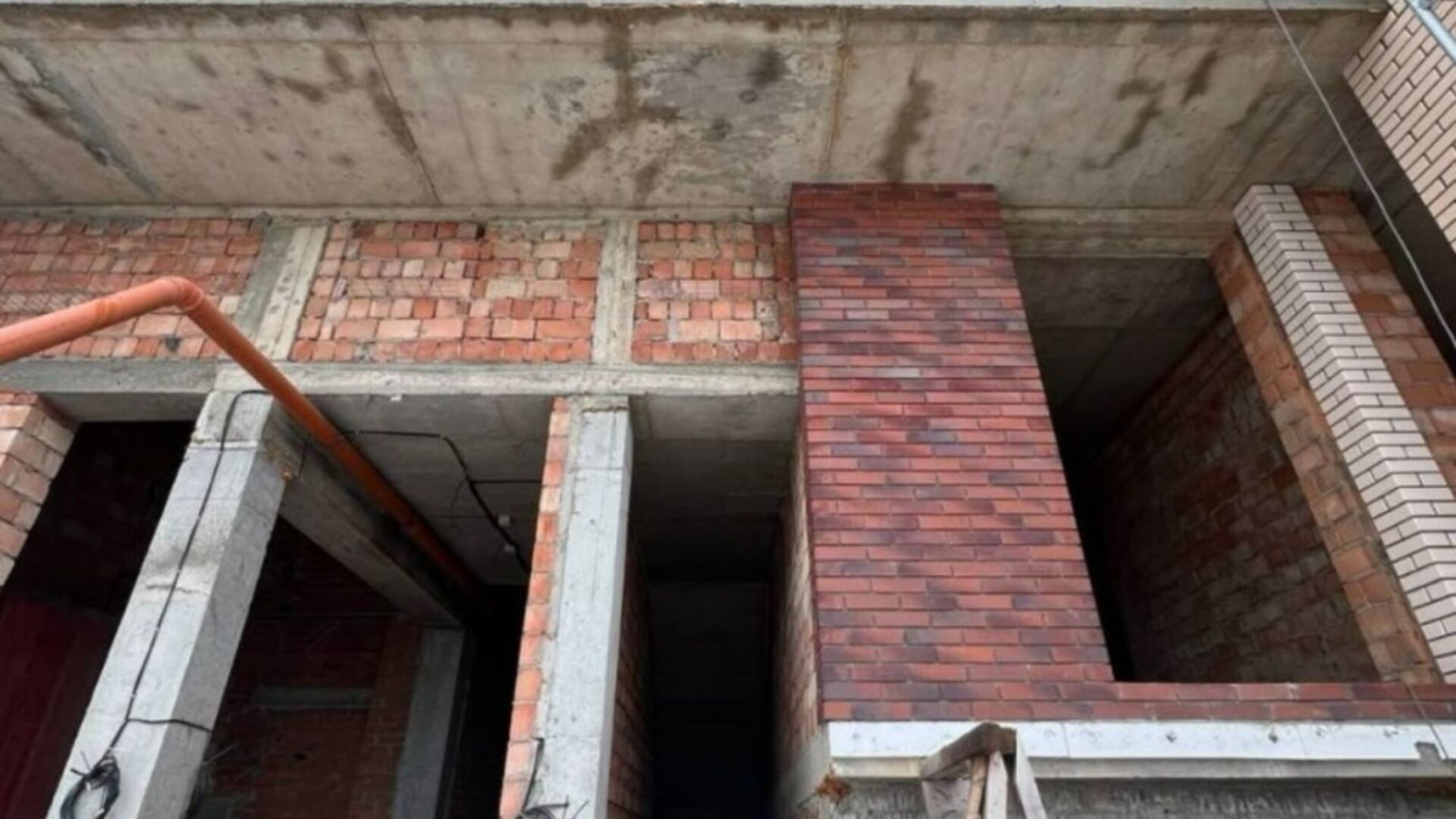 Станом на лютий 2026 року Клубний будинок Sapfir хід будівництва фото 976372