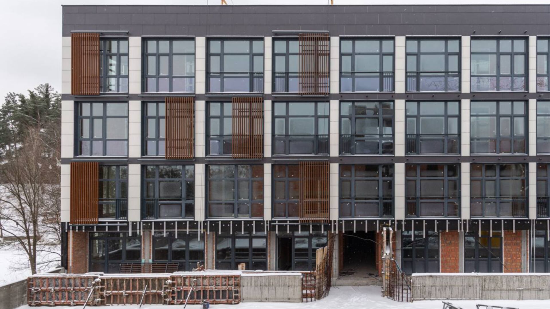 ЖК Luxberry lakes & forest хід будівництва фото 976459