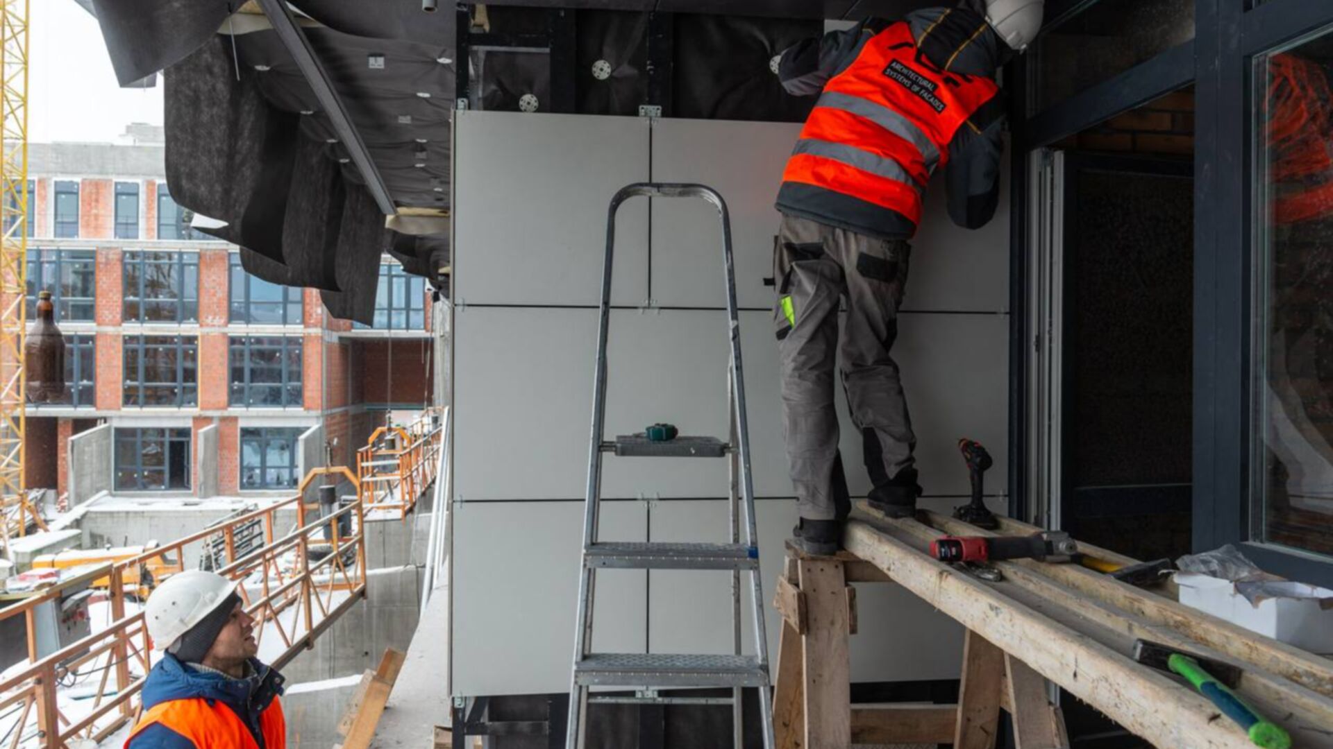 ЖК Luxberry lakes & forest хід будівництва фото 976460