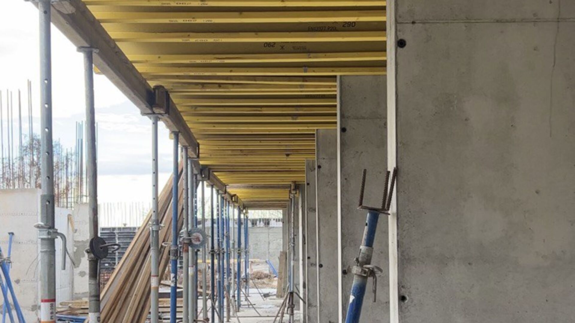 Состоянием на февраль 2026 года ЖК SvitLand Residences ход строительства фото 978982