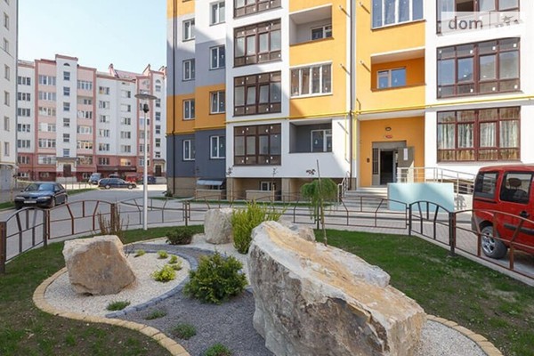 ЖК вул. Урожайна, 5
