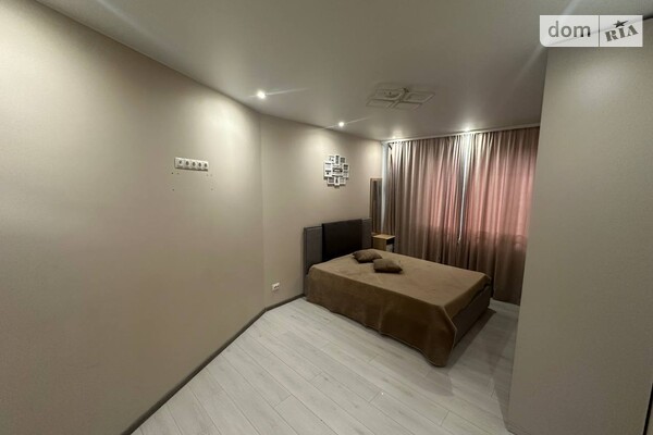 ЖК просп. Відрадний, 2 (просп. Комарова, 1)