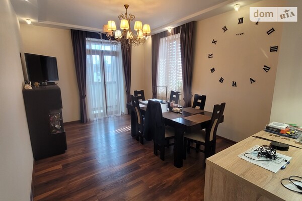 ЖК вул. Під Голоском, 8