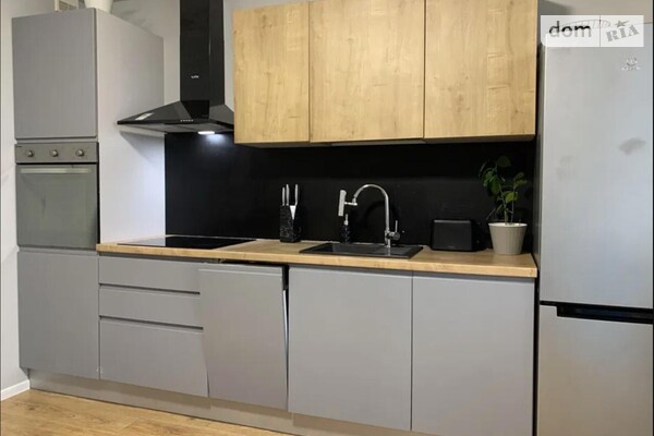 ЖК Новомостицький