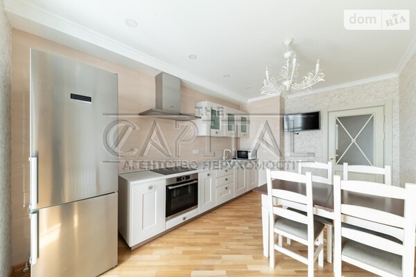 Срібна Вежа