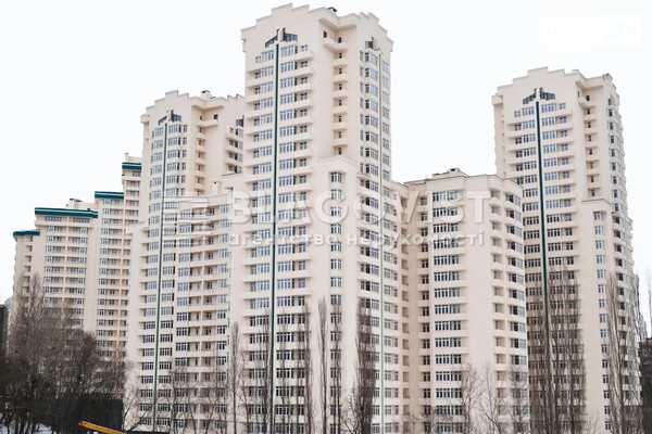 ЖК Династія