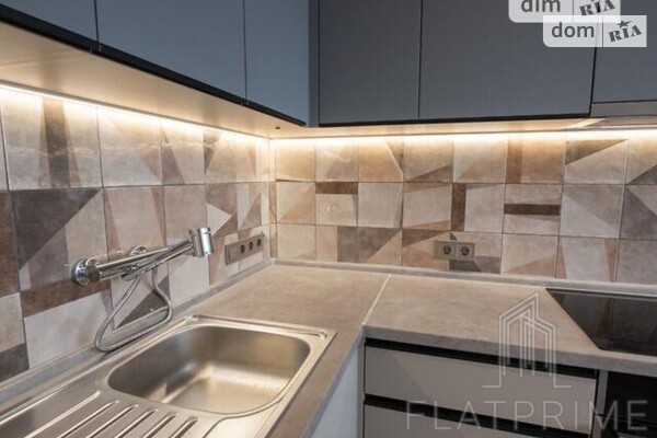 ЖК На Комарова, 46