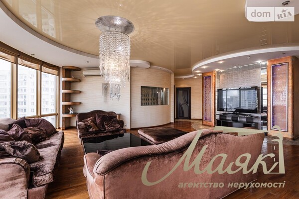 ЖК Дипломат Холл