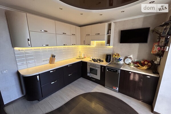 ЖК Щасливий на Петропавловке