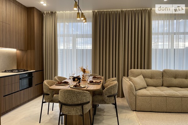 Львовский Маеток