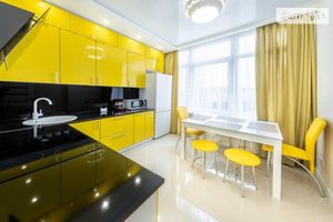 Сдается в аренду 1-комнатная квартира 37 кв. м в Одессе