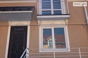 Продается дом на 2 этажа 160 кв. м с садом
