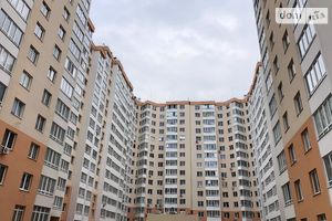 Продається приміщення вільного призначення 32 кв. м в 15-поверховій будівлі