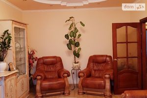 Продается 3-комнатная квартира 91 кв. м в Тернополе