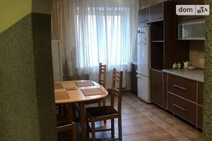 Продается 2-комнатная квартира 62 кв. м в Тернополе