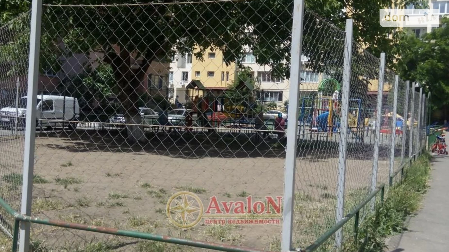 Продається 2-кімнатна квартира 79 кв. м у Одесі, вул. Академіка Сахарова - фото 2