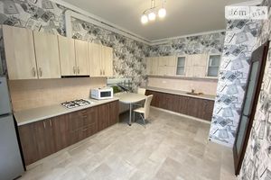Продается 2-комнатная квартира 90 кв. м в Николаеве