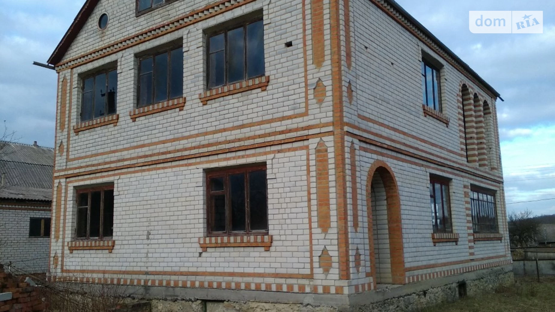 Продается дом на 2 этажа 170 кв. м с мансардой, ул. Гагарина - фото 3