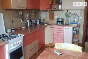 Продается 3-комнатная квартира 82 кв. м в Тернополе