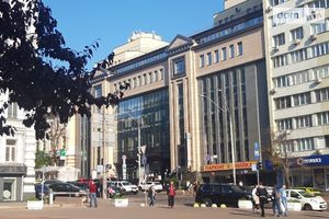 Продається офіс 688.9 кв. м в бізнес-центрі