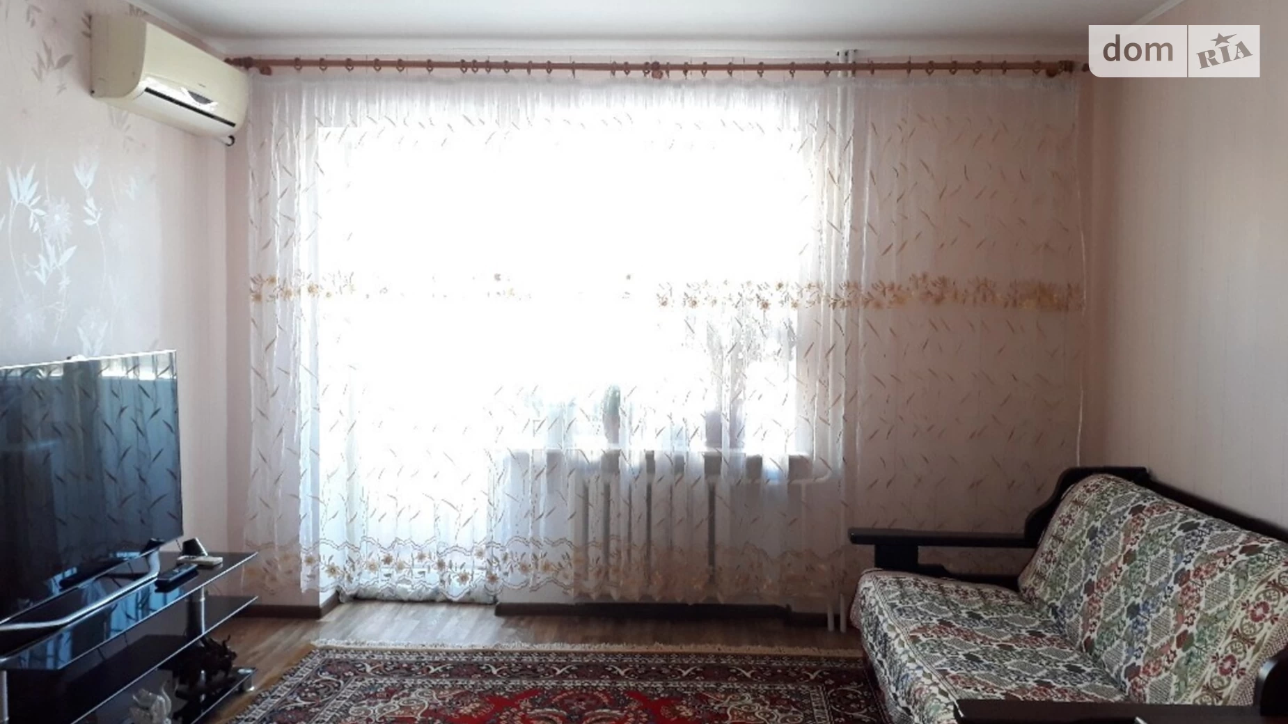Продается 3-комнатная квартира 70 кв. м в Черноморске, ул. Виталия Шума - фото 2