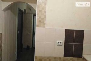 Продается 2-комнатная квартира 46 кв. м в Полтаве