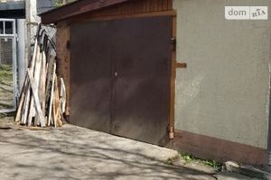 Продается отдельно стоящий гараж под легковое авто на 16 кв. м