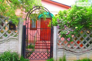 Продается часть дома 48 кв. м с гаражом