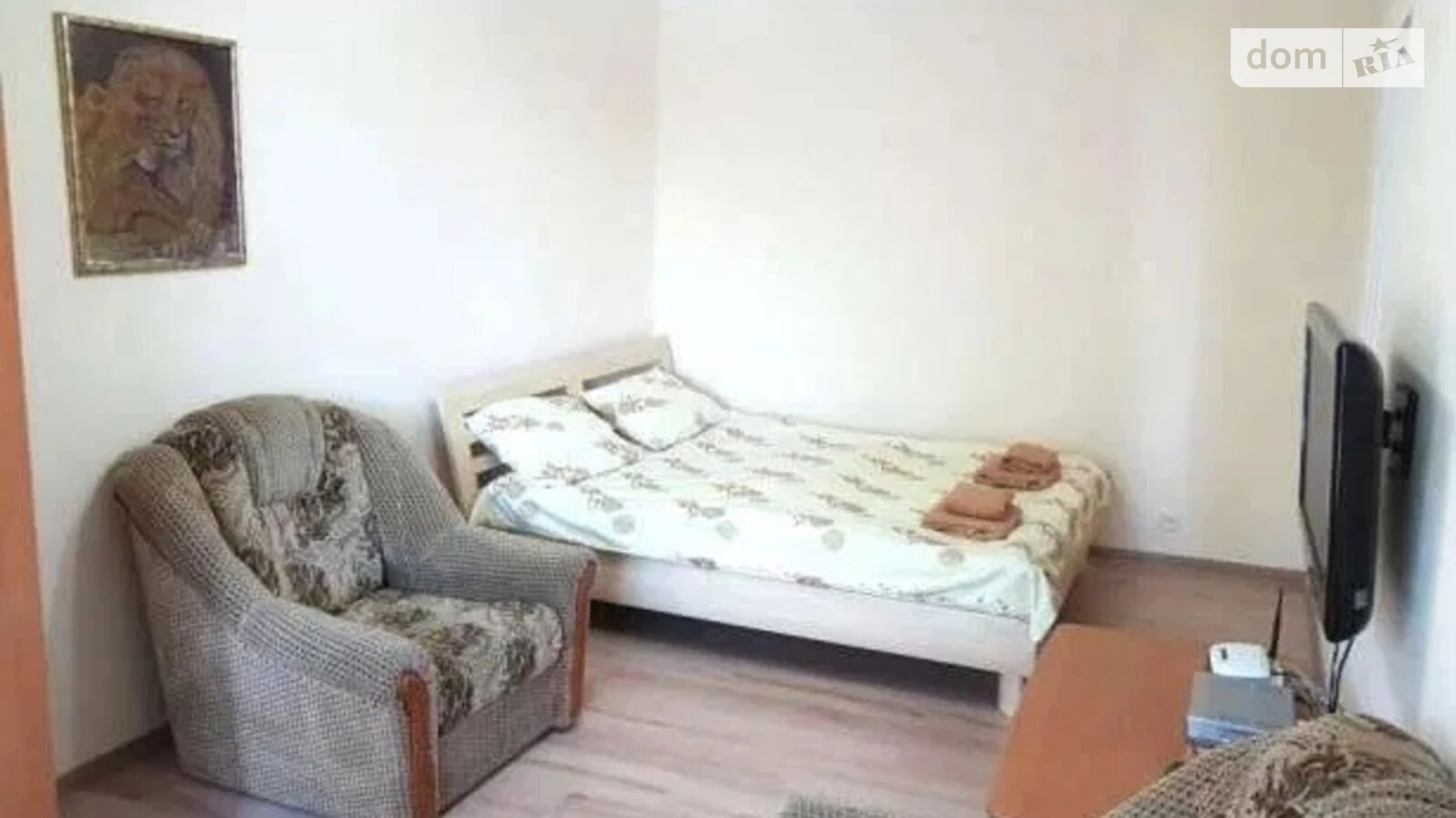 Продається 1-кімнатна квартира 30 кв. м у Києві, бул. Лесі Українки - фото 2