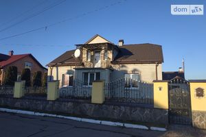 Продается дом на 2 этажа 140 кв. м с балконом