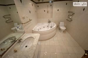 Продается дом на 3 этажа 275 кв. м с подвалом