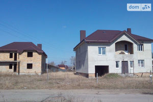 Продается дом на 2 этажа 260 кв. м с гаражом