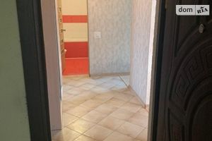 Продается 1-комнатная квартира 42 кв. м в Ужгороде