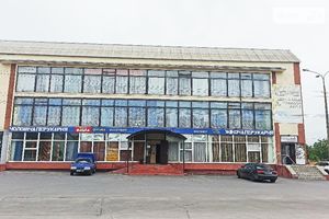 Продається торгово-офісний центр 1370 кв. м в 4-поверховій будівлі
