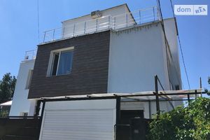 Продается дом на 3 этажа 200 кв. м с мансардой