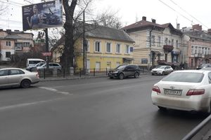 Продается торгово-развлекательный комплекс 90 кв. м в 2-этажном здании