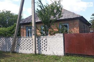 Продается одноэтажный дом 70 кв. м с беседкой