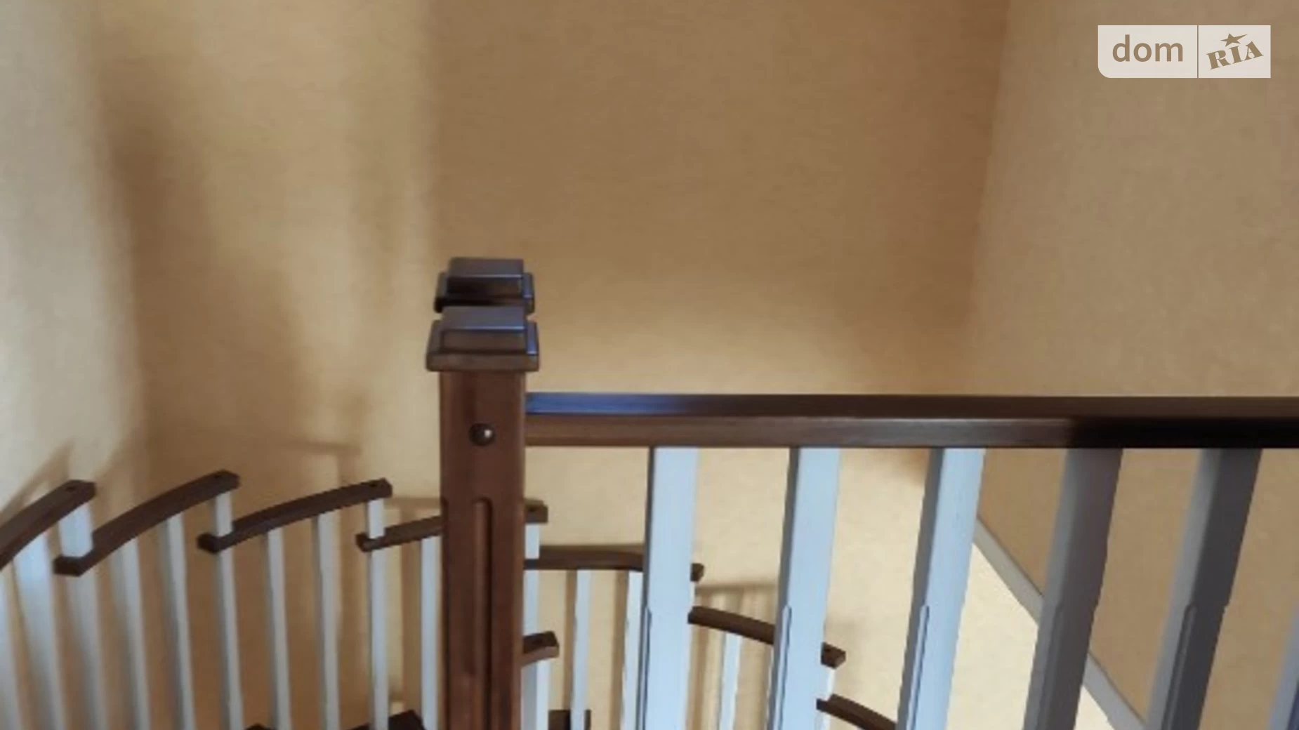 Продається будинок 2 поверховий 230 кв. м з балконом, цена: 310000 $ - фото 3