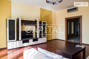 Продается 3-комнатная квартира 127 кв. м в Киеве