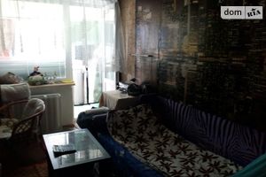 Продается 4-комнатная квартира 64 кв. м в Херсоне
